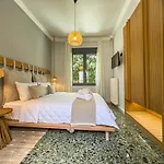 Апартаменти Aperon - Downtown Chania *
