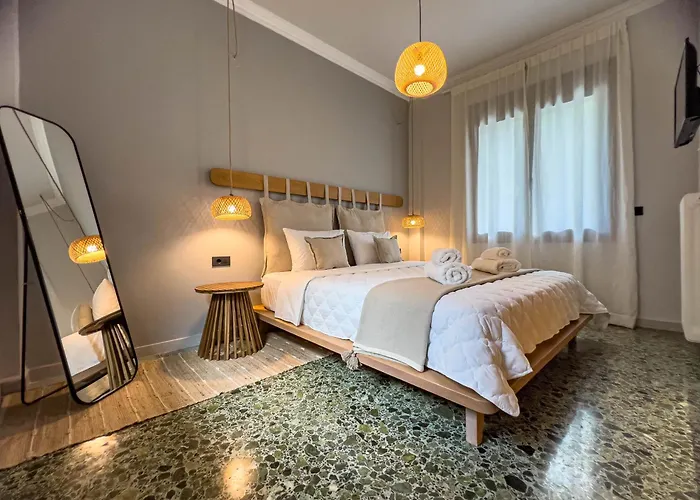 Aperon - Downtown Chania